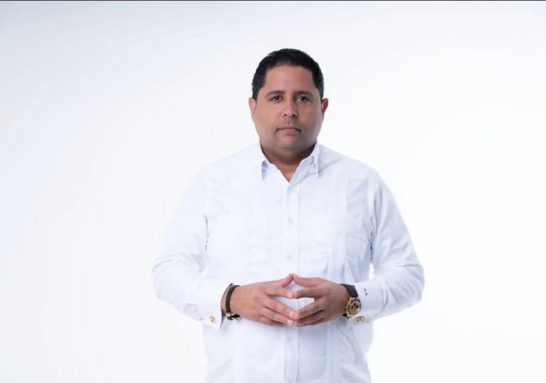 Eduardo Mallen renuncia a la política para enfocarse en sus empresas