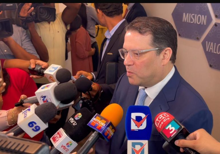 Sanz Lovatón a Danilo Medina: “Se equivoca al decir que humillaría a Abinader”, afirma gestión del presidente será una de las mejores de RD