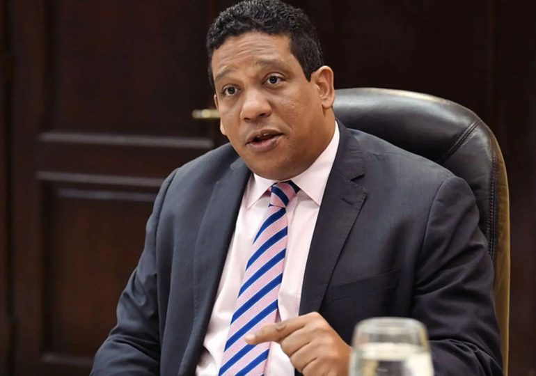 Carlos Pimentel revela que el TSA declaró inadmisible recurso de empresa de Juan Valdez sobre contrato de RD$598 millones con INAFOCAM