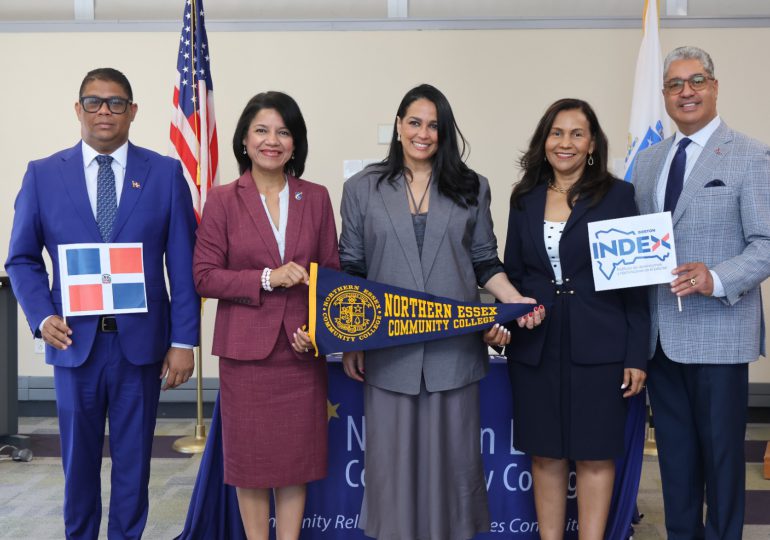 INDEX renueva acuerdo educativo con Northern Essex Community College en Lawrence para beneficiar a dominicanos