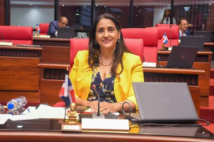 Gobierno fortalece red de salud en el sur ante crecimiento turístico en Pedernales, afirma senadora de Azua