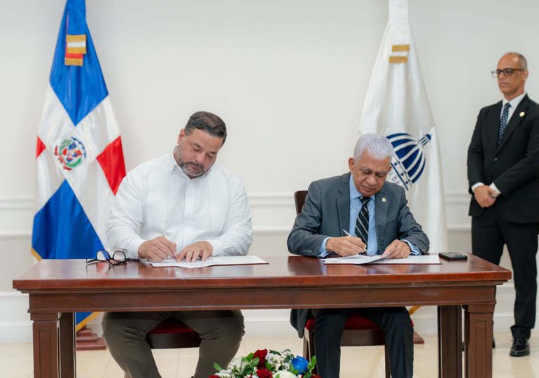 Medio Ambiente y Senado de la República establecen alianza para impulsar política de sostenibilidad ambiental