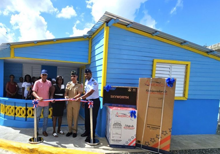 Ministerio de Defensa entrega vivienda amueblada a viuda de oficial fallecido