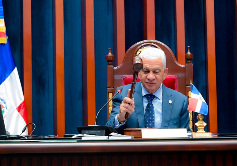 Pleno del Senado remite a Comisión Especial proyecto de ley orgánica que modifica el Código de Trabajo