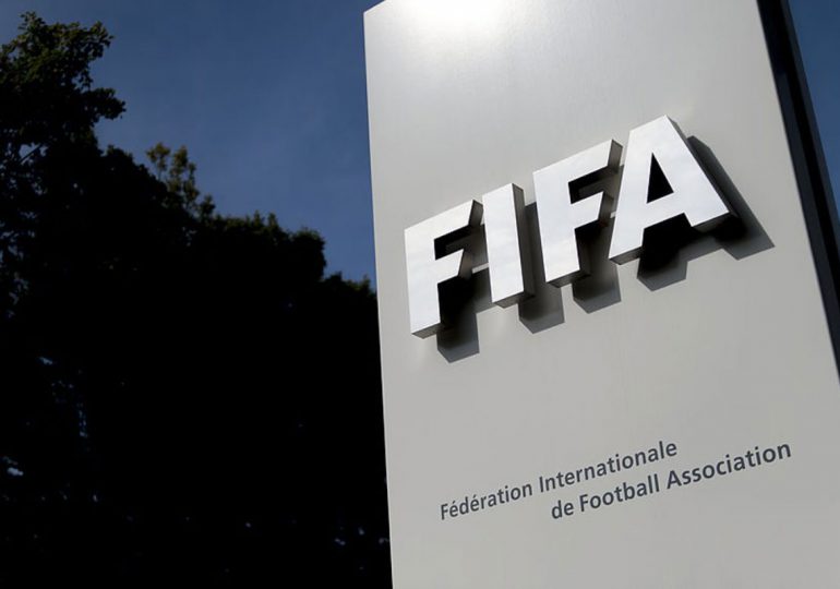 Presentan demanda colectiva contra la FIFA por pérdidas salariales