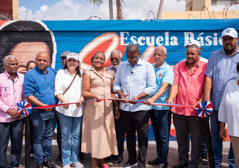 Propeep entrega cuarto Paseo de los Colores en Capotillo