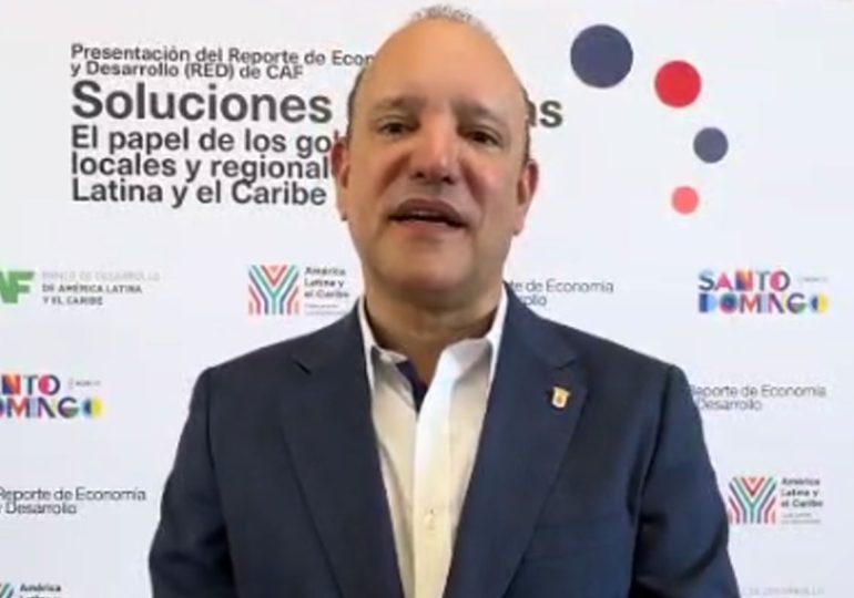 Video | Alcalde de Santiago pondera gestión de Carolina en la capital
