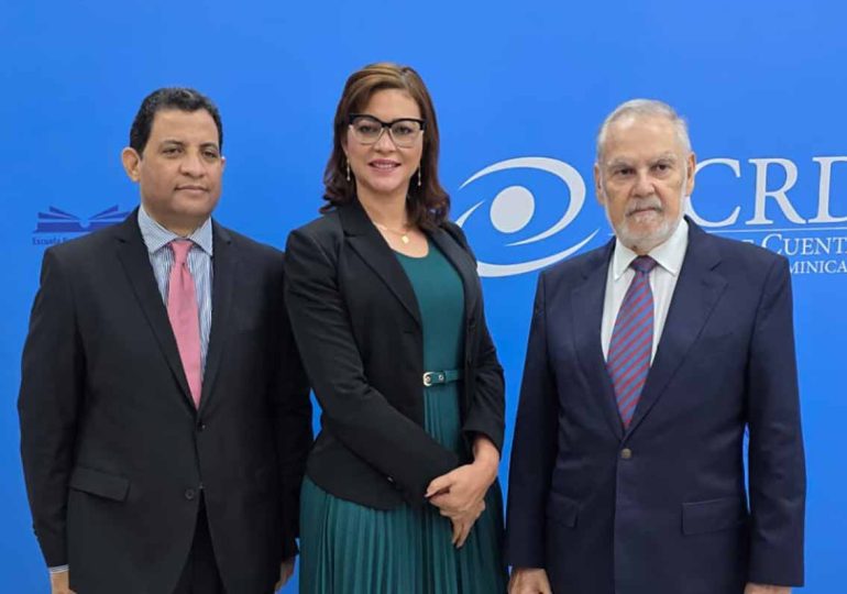 Cámara de Cuentas y SISALRIL socializan impacto de la seguridad social en la ciudadanía