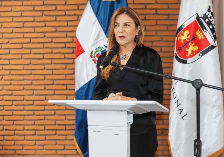 Video | Carolina anuncia 250 becas de Google para estudiar inteligencia artificial y análisis de datos en Centro Futuro