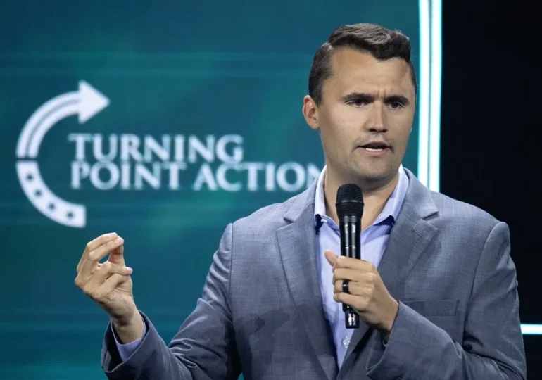 El activista político y aliado de Trump, Charlie Kirk, recibió un disparo en un evento en Utah