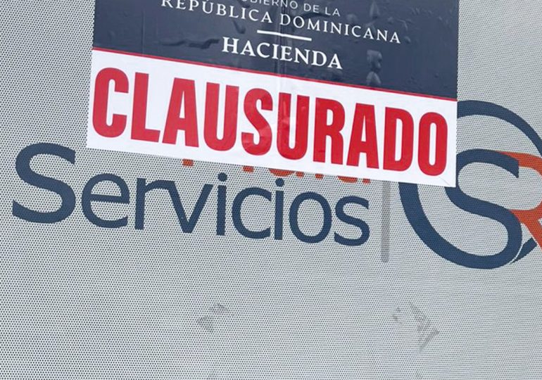 Clausuran negocios que operaban ilegalmente en Ciudad Juan Bosch