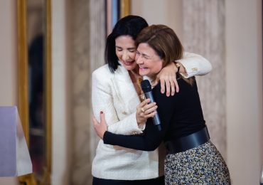 Raquel Peña y el PRM felicitan a la primera dama Raquel Arbaje en su cumpleaños