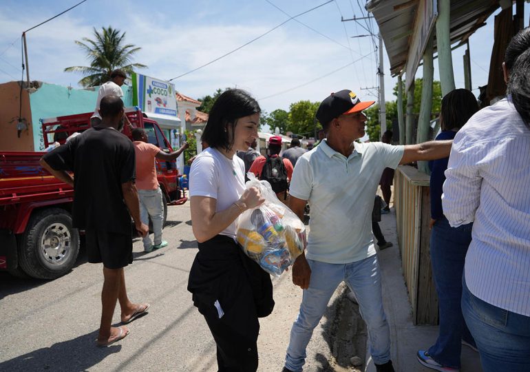 Fundación Refidomsa brinda apoyo a más de 300 familias afectadas por las lluvias en Azua