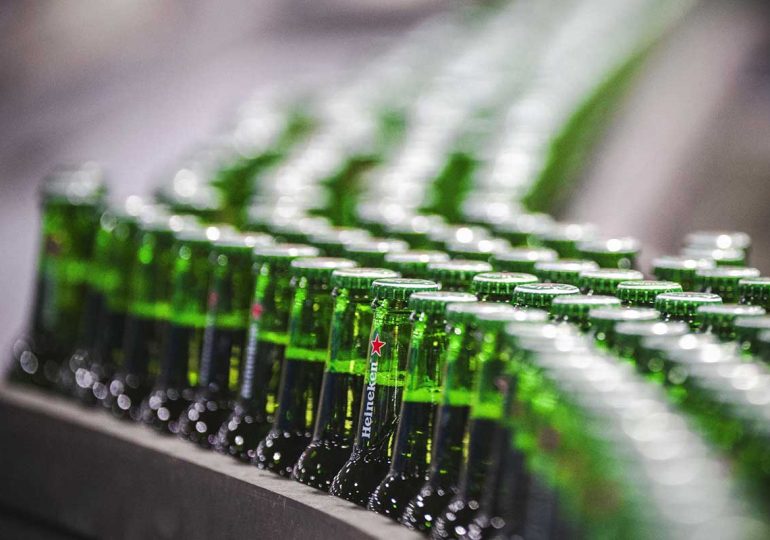 Heineken compra en 3.250 millones de dólares negocio de bebidas de Fifco en Centroamérica
