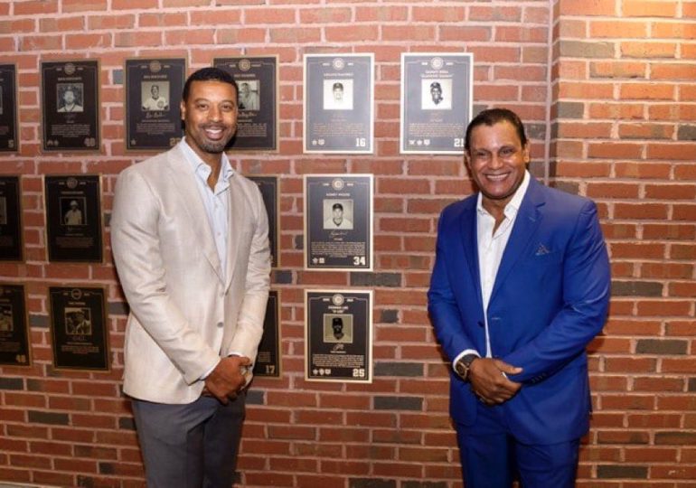Sammy Sosa exaltado al Salón de la Fama de los Chicago Cubs