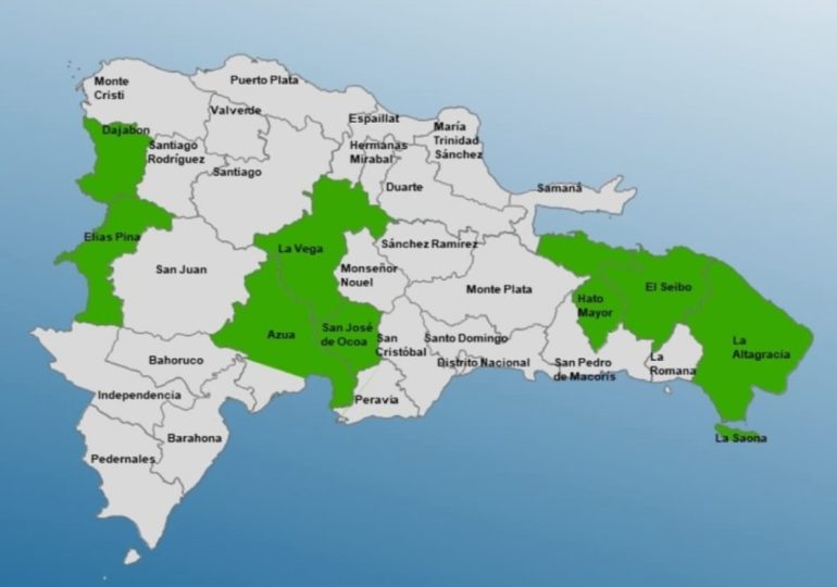 COE coloca ocho provincias en alerta verde por efectos de onda tropical y vaguada