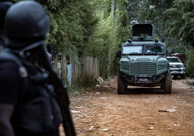 Dos muertos y ocho heridos deja accidente de vehículos de la Misión de Seguridad de Haití