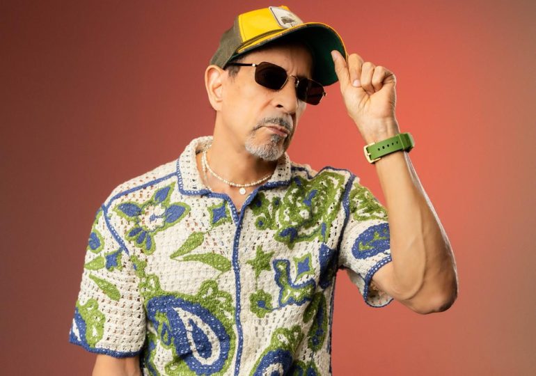 Jossie Esteban con música nueva y manejo de Luisín Martí