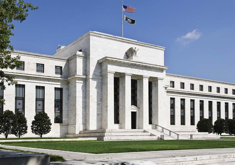 La Reserva Federal de Estados Unidos bajó las tasas