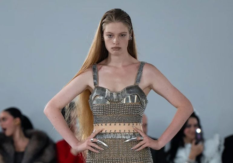 La hija trans de Elon Musk debuta como modelo en la Semana de la Moda de Nueva York