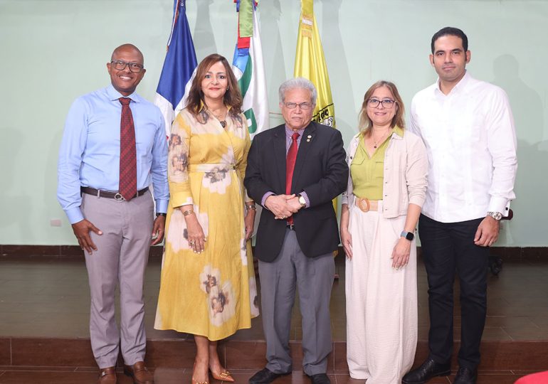 Banco BHD y CMD extienden feria de productos y servicios para médicos