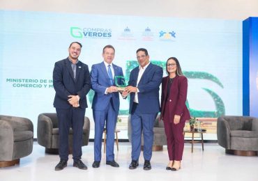 MICM recibe reconocimiento por su liderazgo en Compras Verdes