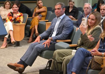 Miami será el "centro del mundo" gracias a la cumbre del G20 de Trump, afirma el alcalde