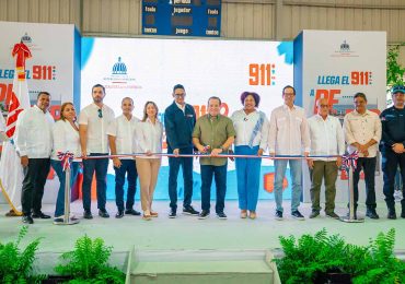 Video | Ministro Paliza encabeza inauguración del Sistema 911 y Centro de Superación Comunitaria en Pedernales