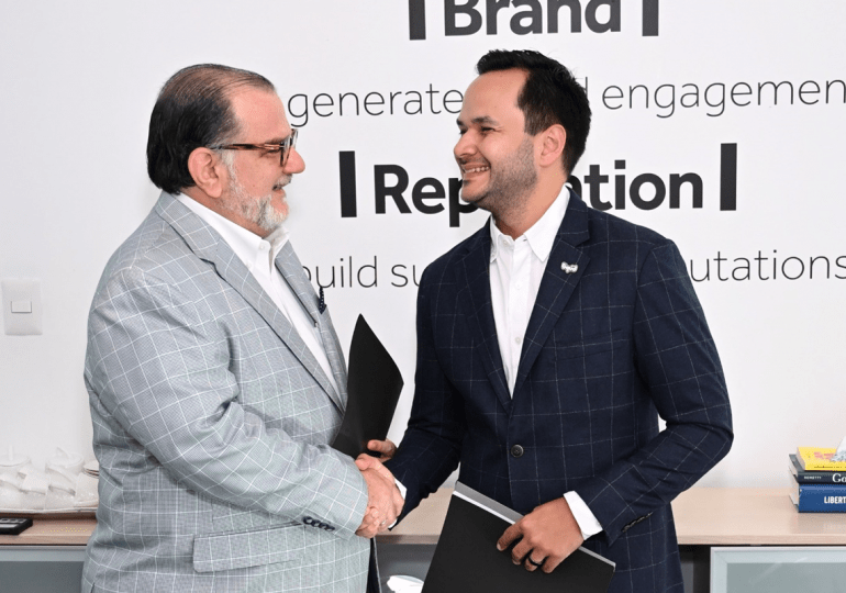 Newlink Dominicana y Liquid firman alianza estratégica