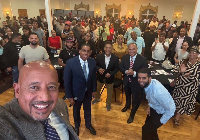 Realizan actividad para destacar gestión de Brian DePeña como alcalde Lawrence