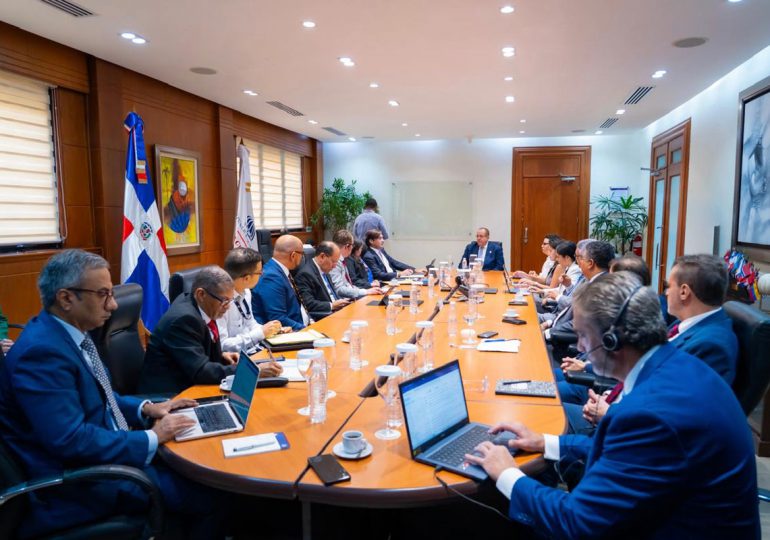 República Dominicana recibe misión del FMI para revisión económica anual 2025