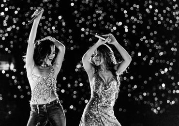 Danna celebra el cierre histórico de la gira de Shakira en México