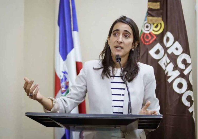 Virginia Antares denuncia vínculos entre corrupción y financiamiento electoral en RD