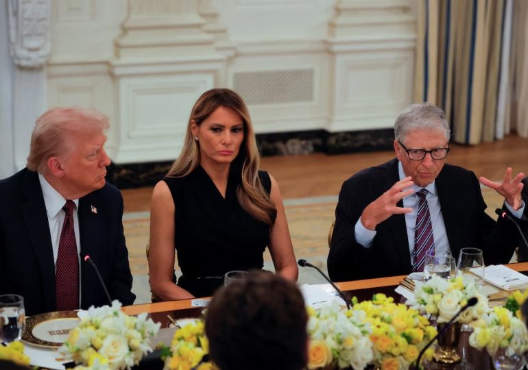 Sin Elon Musk, Donald Trump reúne a principales magnates de la inteligencia artificial en cena en la Casa Blanca