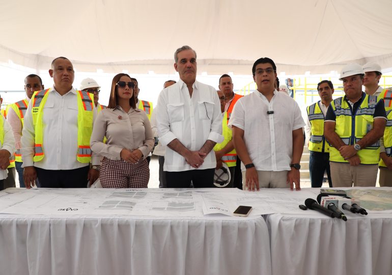 Abinader supervisa ampliación del Acueducto Barrera de Salinidad que aumentará el agua potable para SDE y SDN
