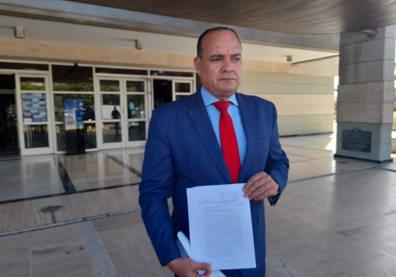 Incluyen a Farmacia GBC en caso SeNaSa y solicitan prisión preventiva contra Santiago Hazin