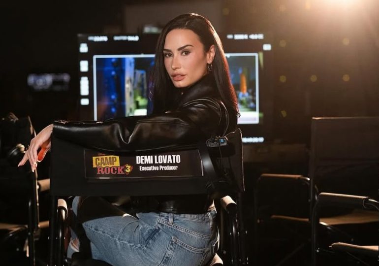 Demi Lovato se muestra en su rol como productora ejecutiva en Camp Rock 3
