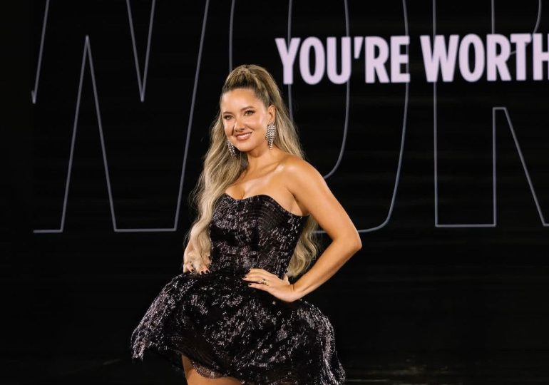 Daniela Álvarez conquista París: de la adversidad a la pasarela de L’Oréal