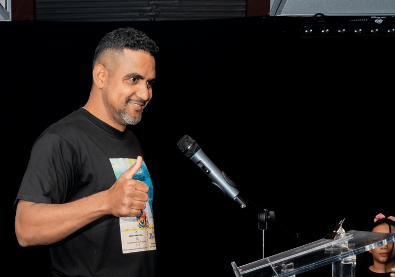 Escritor dominicano presenta Un Destino Maravilloso en New Jersey; obra estará en la FILSD 2025