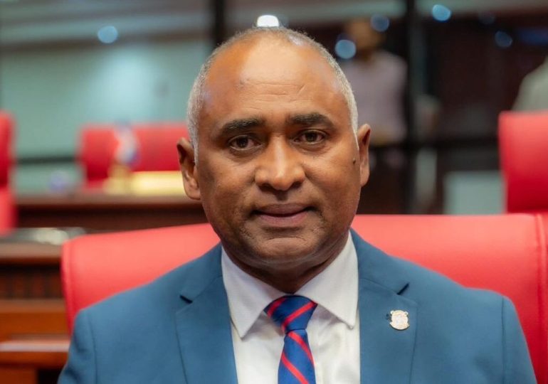 Senador Fulcar reitera: Las Dunas de Baní son intocables