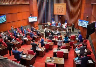 Senado rendirá informe favorable proyecto Código Laboral, no tocaron la cesantía