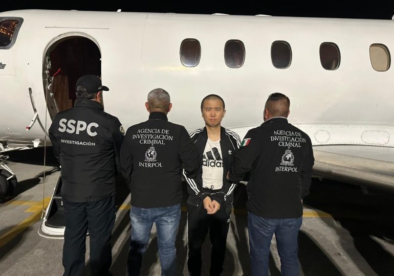 México confirma entrega a EEUU del traficante Zhi Dong Zhang, tras extradición desde Cuba