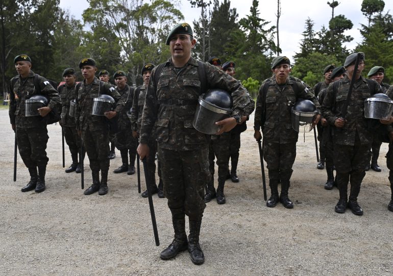 Militares de Guatemala se entrenan como relevo en la fuerza de la ONU en Haití
