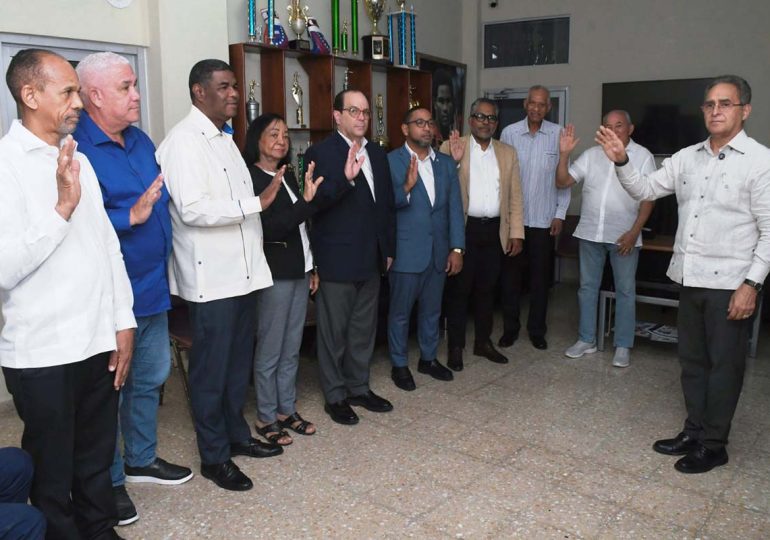 Anuncian Torneo Nacional Élite de Boxeo; Franklin De la Mota, juramentado presidente del Comité Organizador