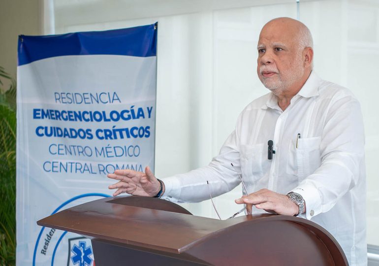 Centro Médico Central Romana se convierte en el primer hospital docente de La Romana con residencia médica en emergencias