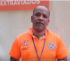 Defensa Civil resalta desafíos por niños perdidos y coordinacion de estudiantes durante la Feria del Libro