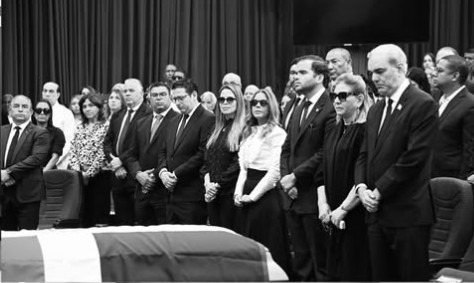 Yadira Henríquez agradece las muestras de solidaridad tras la partida de Vicente Sánchez Baret