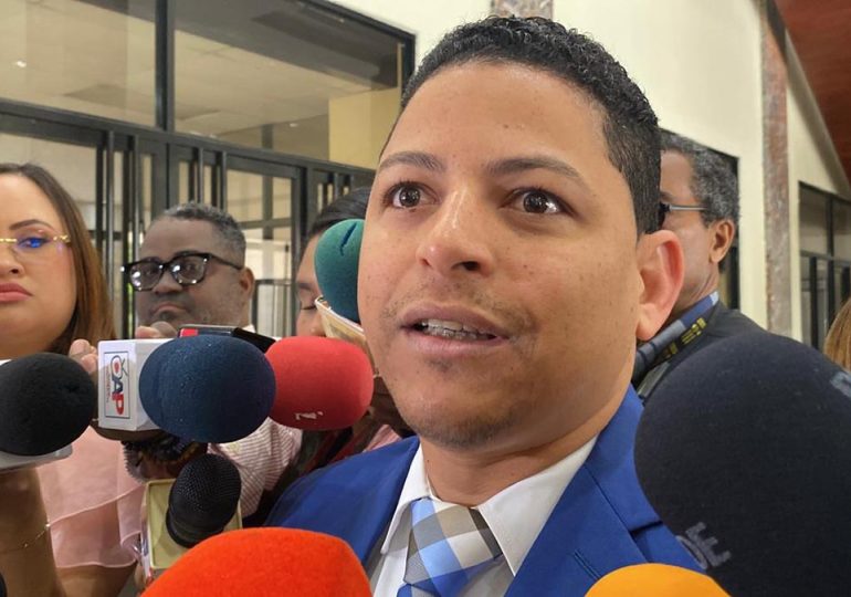 Video | Diputado Luis Báez pide destitución del director de la Policía Nacional, mayor general Ramón Antonio Guzmán Peralta