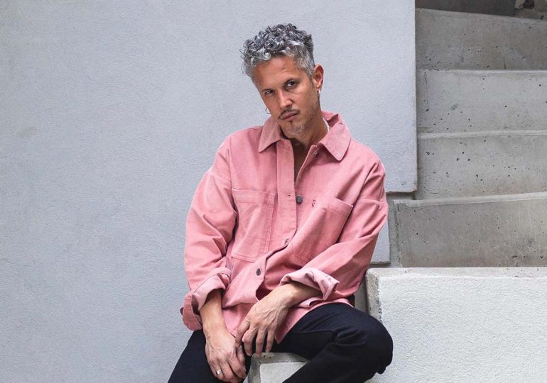 El dominicano Vicente García celebra el éxito de su música "arriesgada" fiel a su país