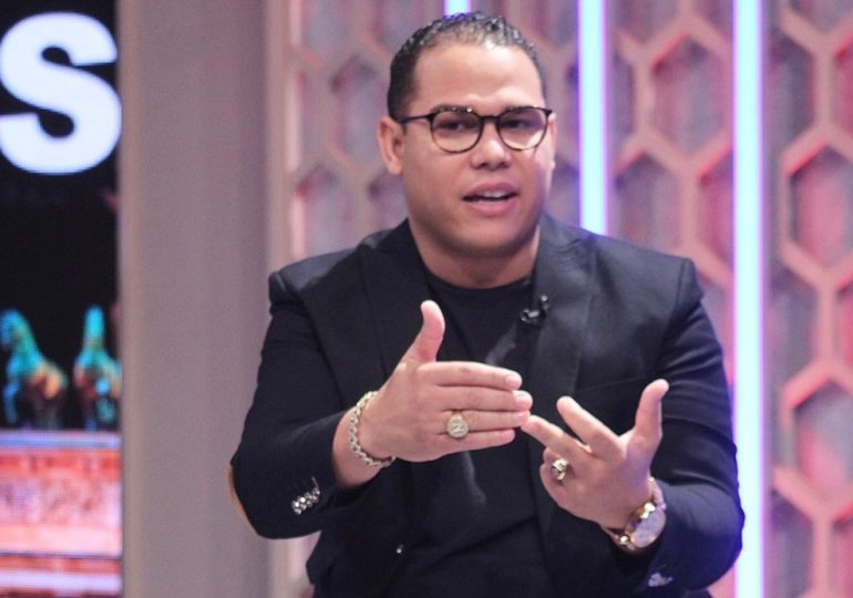 Experto en migración Nahaman Almonte asegura jóvenes dominicanos prefieren una visa que una carrera universitaria